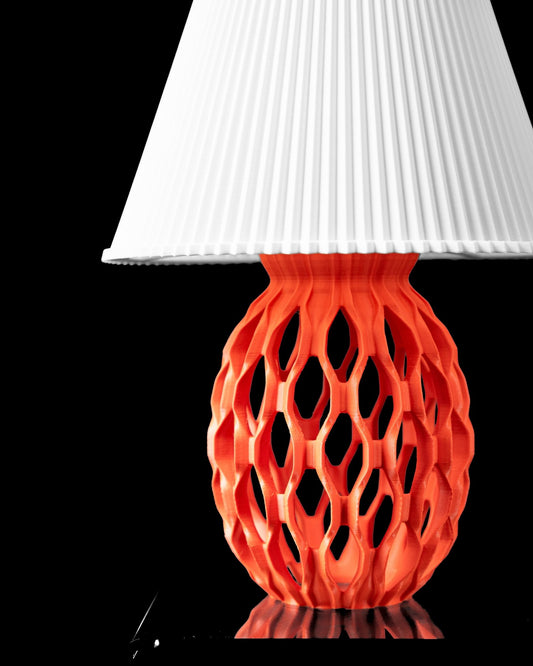 מנורת שולחן - אור הפתחים - פרפקט תלת - מימד