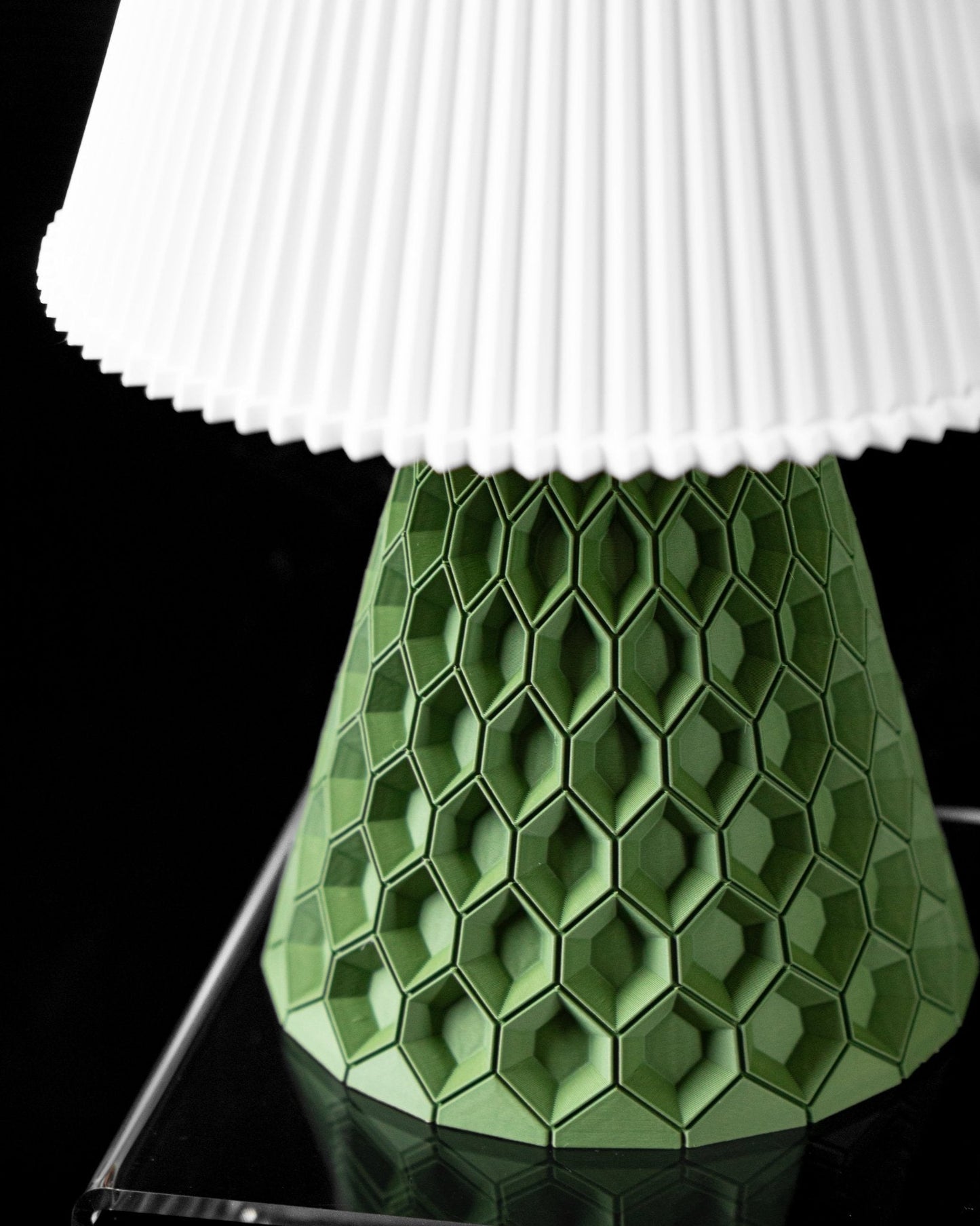 מנורת שולחן - כוורת האור - פרפקט תלת - מימד