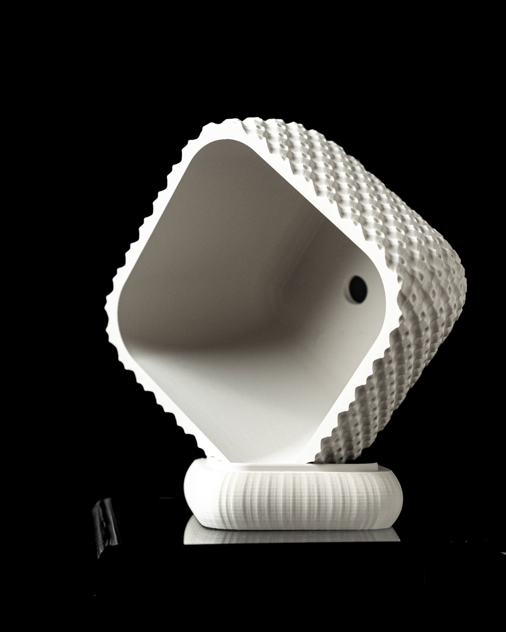 כלי לצמחים - נקודות הטקסטיל - פרפקט תלת - מימד