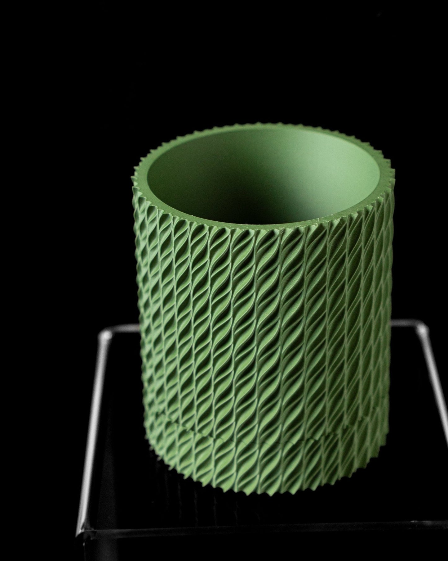 כלי לצמחים - ספירלת הבריזה - פרפקט תלת - מימד