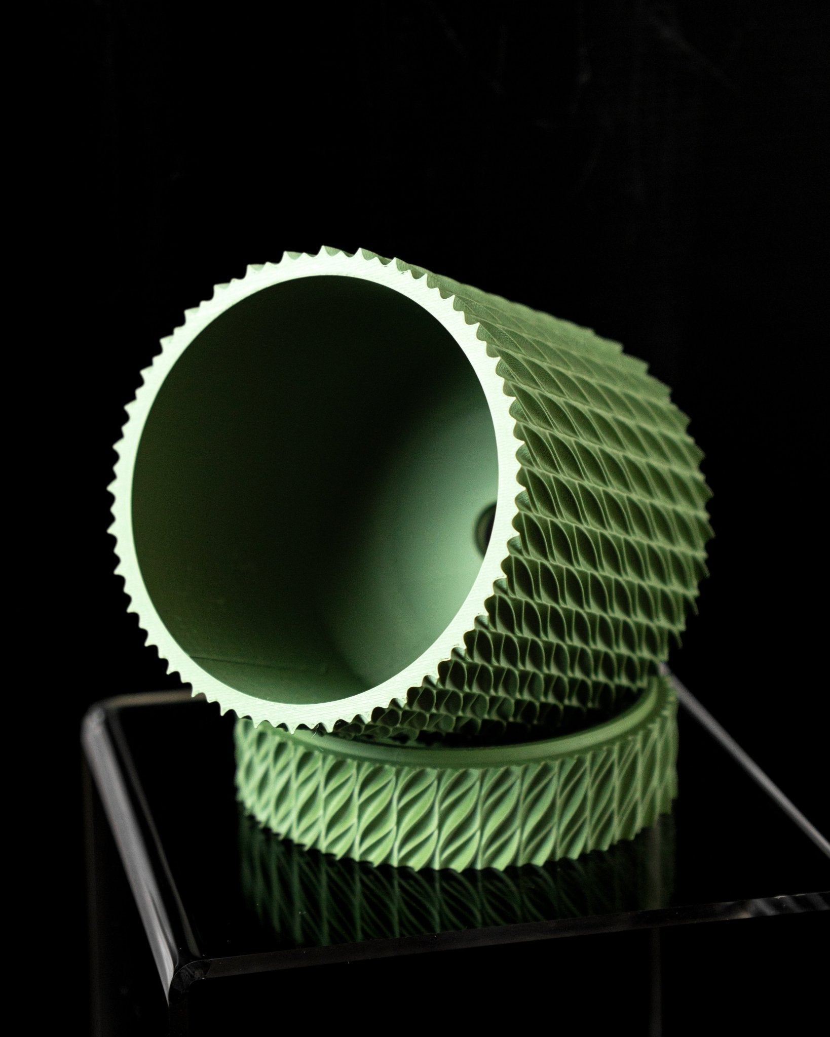 כלי לצמחים - ספירלת הבריזה - פרפקט תלת - מימד