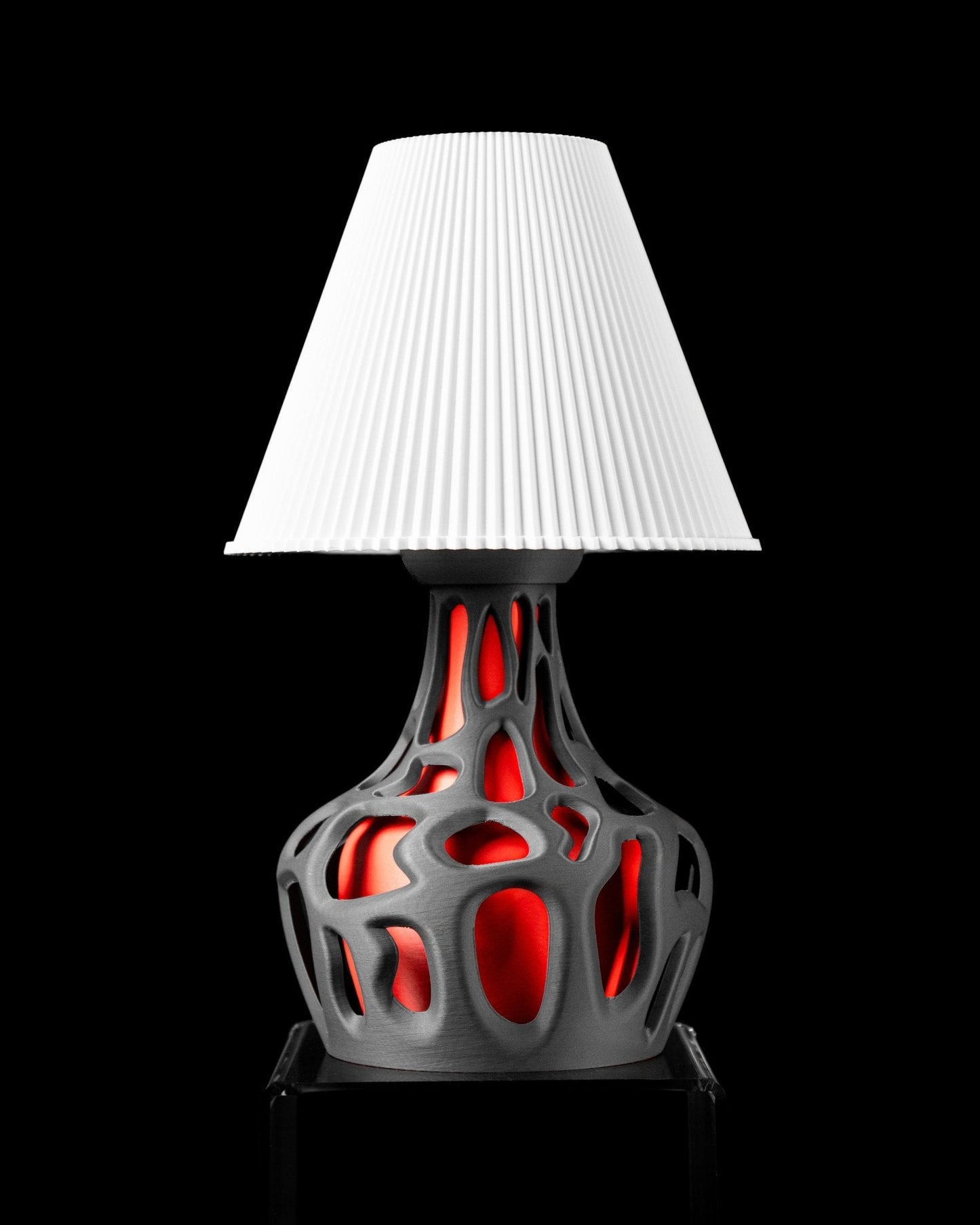 מנורת שולחן - נשימת הצל - פרפקט תלת - מימד