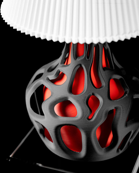 מנורת שולחן - נשימת הצל - פרפקט תלת - מימד