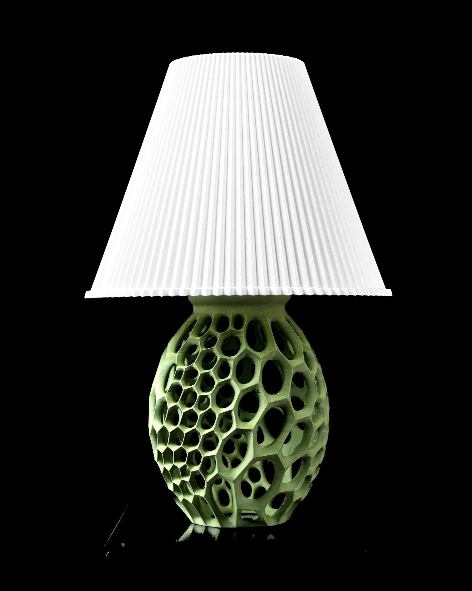 מנורת שולחן - גן החלומות - פרפקט תלת - מימד