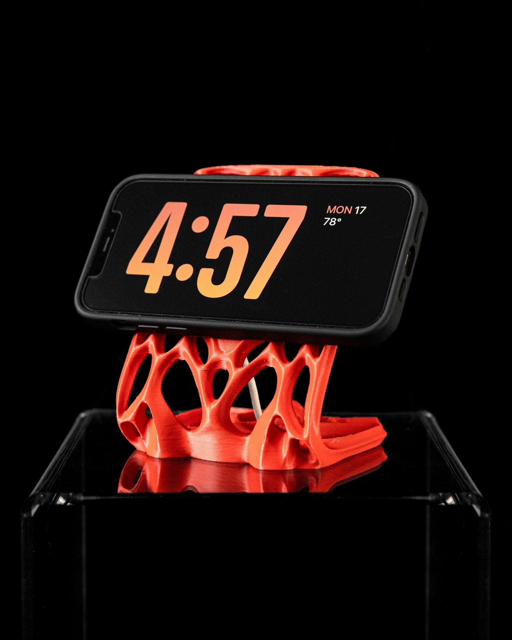 מעמד למטען MagSafe - זרימת הקסם - פרפקט תלת - מימד