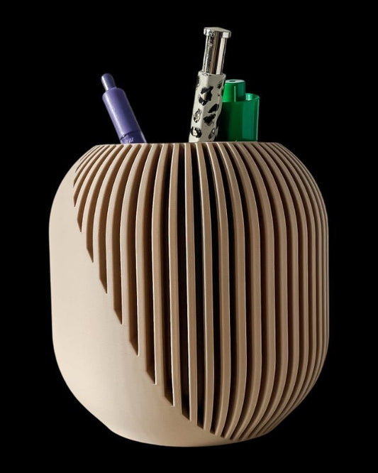 מחזיק עטים - גלישת הקווים - פרפקט תלת - מימד