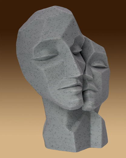 פסל - אהבת הנצח